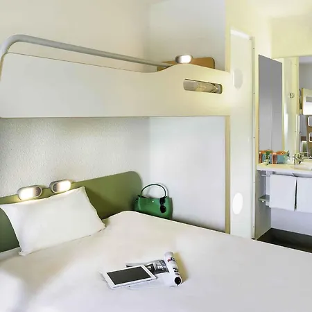 Ibis Budget Sur Seine N7 2*